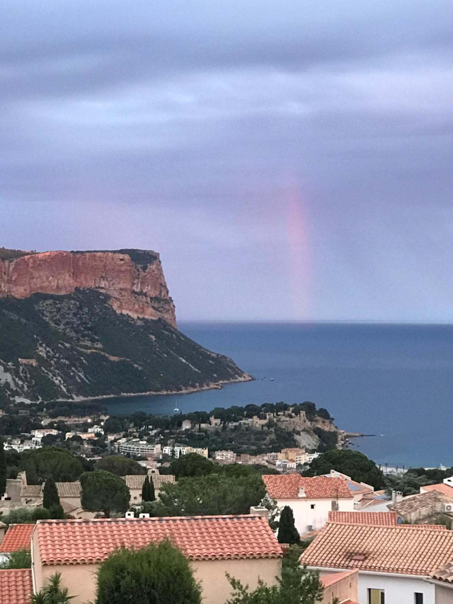 Magnifique Studio Cassis Vue Mer Exterior photo